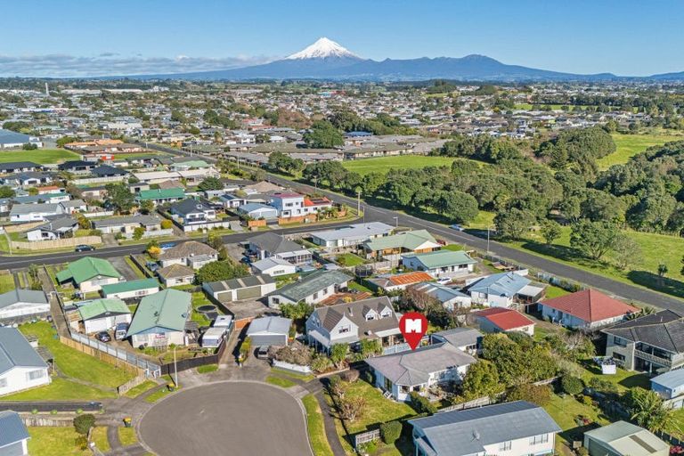 Photo of property in 26 Meade Place, Bell Block, New Plymouth, 4312
