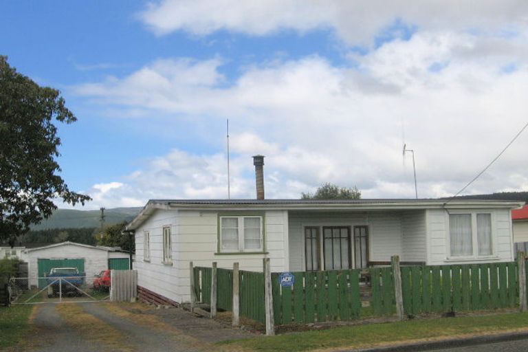 Photo of property in 18 Rotomanu Crescent, Mangakino, 3421