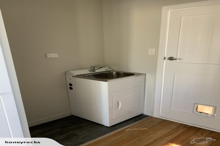 Photo of property in 1/130 Parkhurst Road, Parakai, 0830