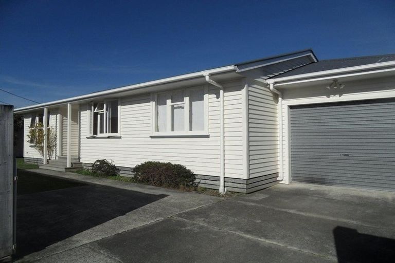 Photo of property in 56a Waiwhetu Road, Waiwhetu, Lower Hutt, 5010