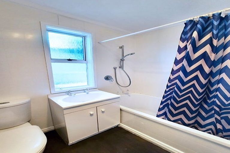 Photo of property in 9 Saint Heliers Court, Clyde Hill, Dunedin, 9011