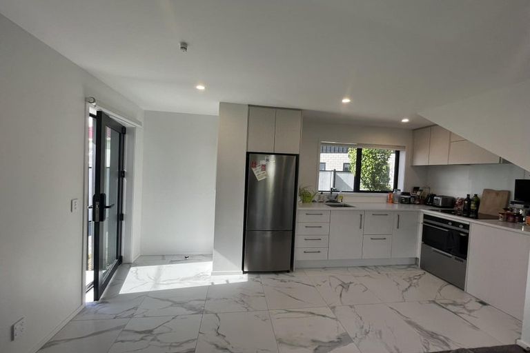 Photo of property in 1/10 Avery Grove, Boulcott, Lower Hutt, 5011