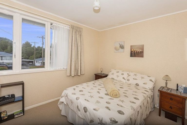 Photo of property in 5 Kiwi Avenue, Maunu, Whangarei, 0110