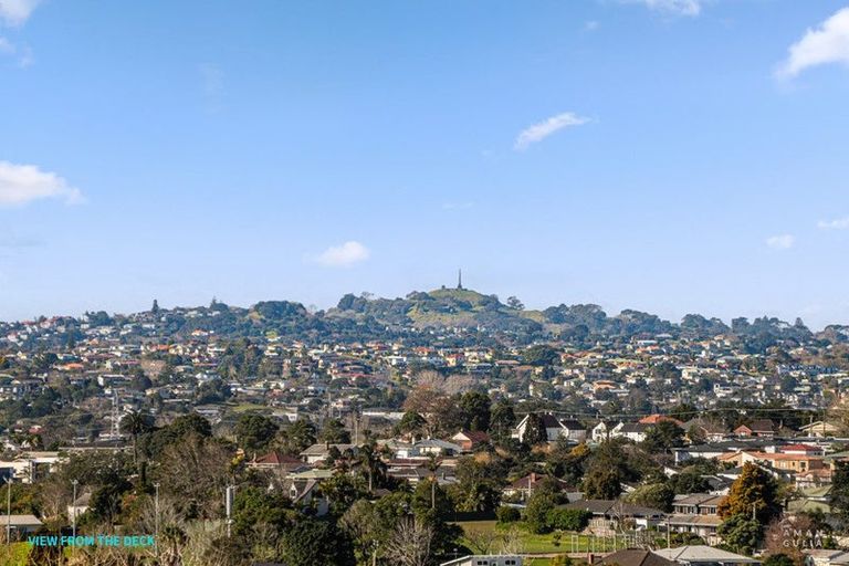 Photo of property in 186 Old Titirangi Road, Titirangi, Auckland, 0604