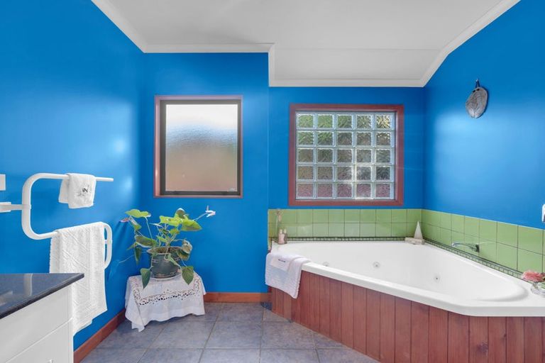 Photo of property in 42 Ayrshire Drive, Grandview Heights, Hamilton, 3200