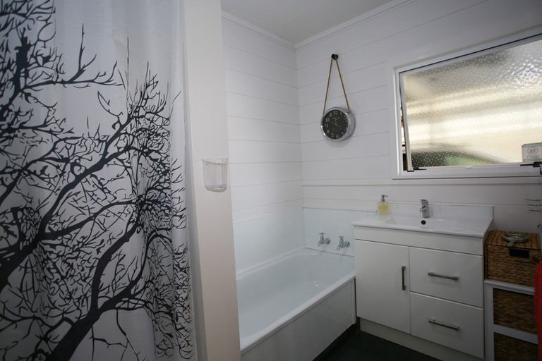 Photo of property in 527 Fenwick Street, Mayfair, Hastings, 4122