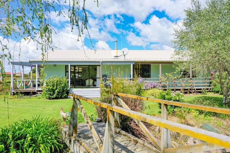 Photo of property in 22 Pollen Street, Matata, Whakatane, 3194