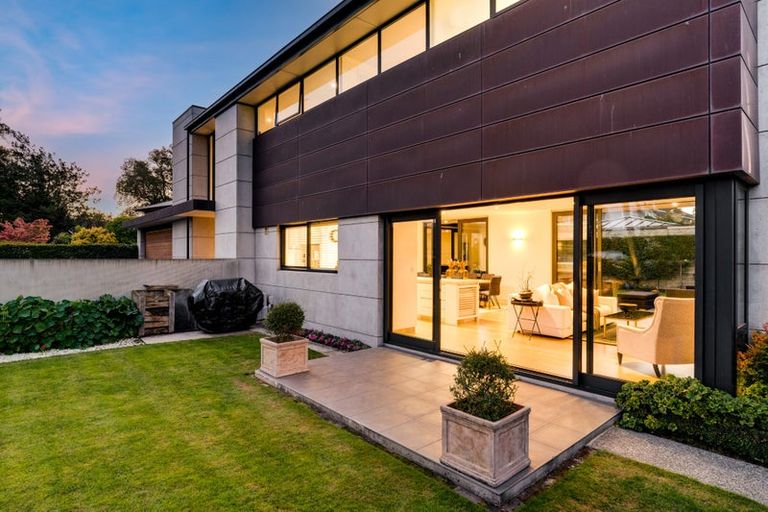 Photo of property in 129 Puriri Street, Riccarton, Christchurch, 8041