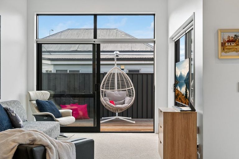 Photo of property in 8 Neplusultra Street, Cromwell, 9310