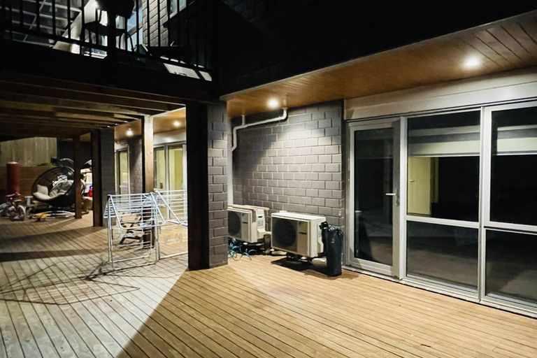 Photo of property in 15 Evelina Lane, Flat Bush, Auckland, 2019