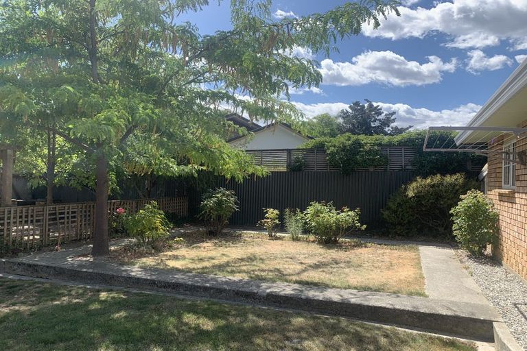 Photo of property in 11 Syndic Street, Cromwell, 9310