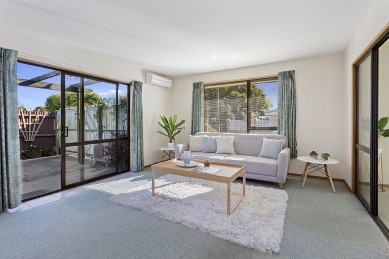 Photo of property in 5 Cunningham Place, Halswell, Christchurch, 8025