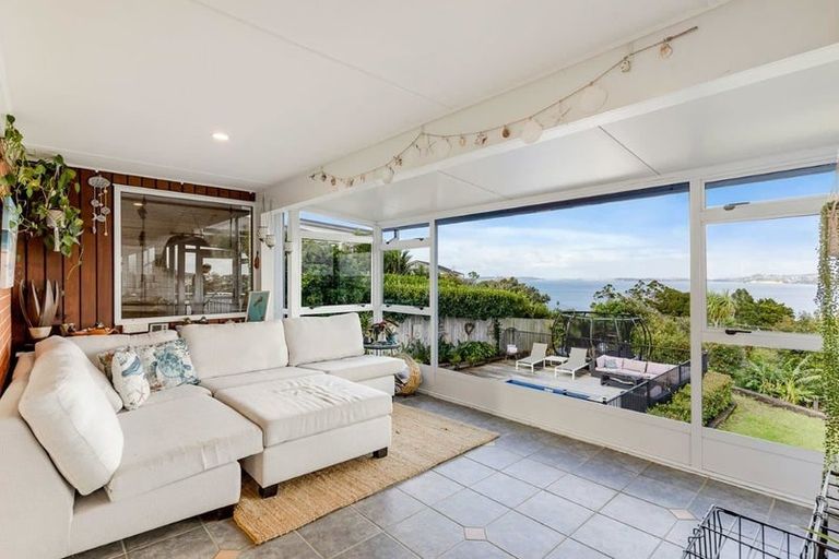 Photo of property in 8 Hillcrest Road, Hatfields Beach, Orewa, 0931