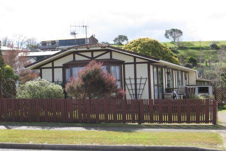 Photo of property in 7 Eureka Place, Parahaki, Whangarei, 0112