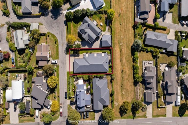 Photo of property in 4 Innes Place, Arrowtown, 9302