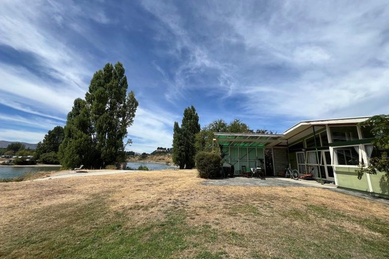 Photo of property in 92 Alison Avenue, Albert Town, Wanaka, 9305