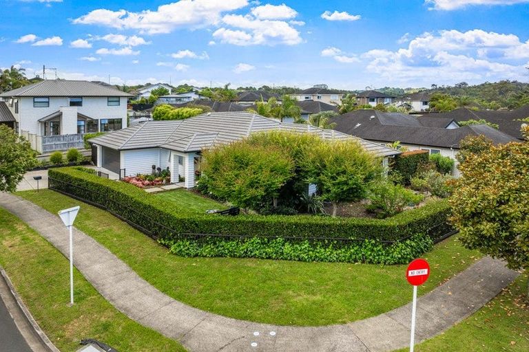 Photo of property in 11 Kelly Greens, Silverdale, 0932