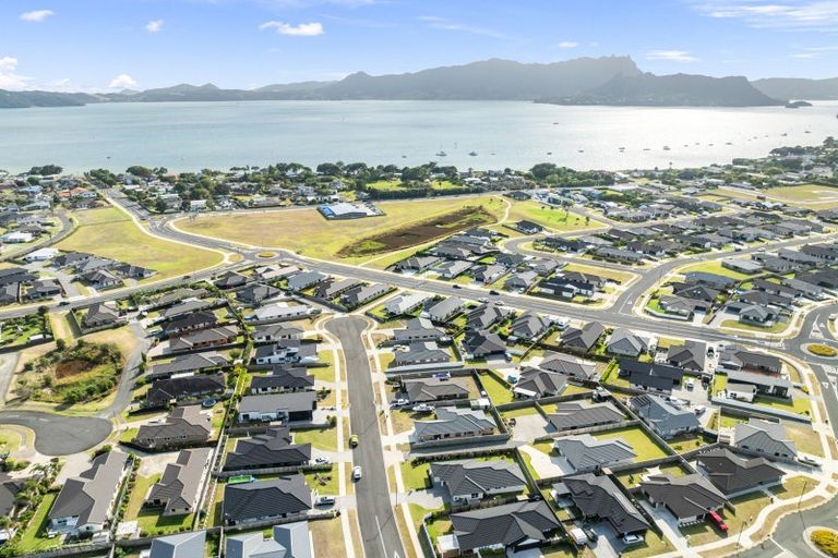 Photo of property in 7 Olney Court, One Tree Point, 0118