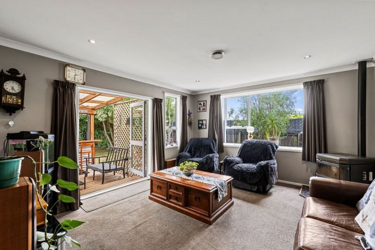 Photo of property in 120 Mackworth Street, Woolston, Christchurch, 8062