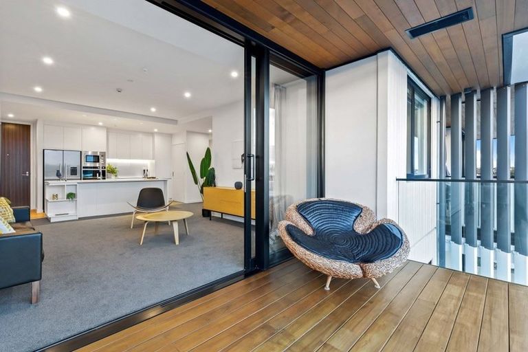 Photo of property in 306/8a Lake Pupuke Drive, Takapuna, Auckland, 0622