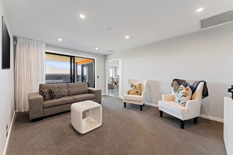 Photo of property in 28 Maunganamu Drive, Wharewaka, Taupo, 3330