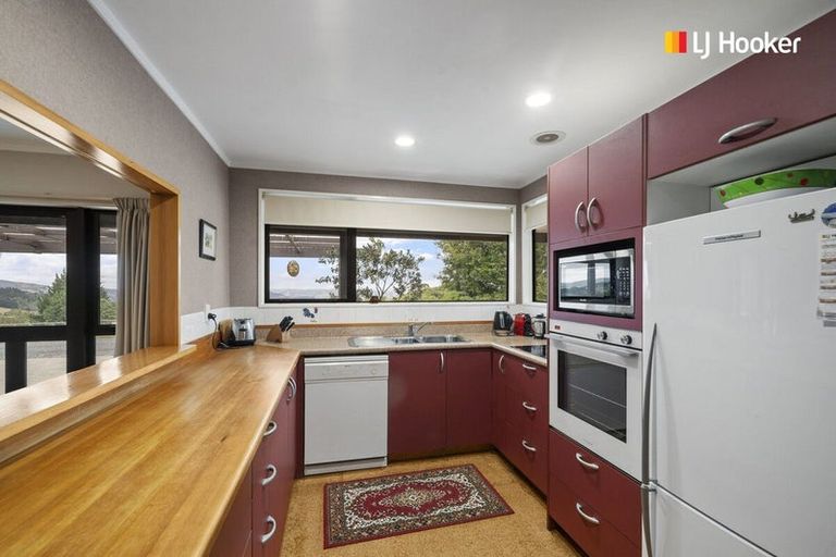 Photo of property in 43 Halfway Bush Road, Halfway Bush, Dunedin, 9076