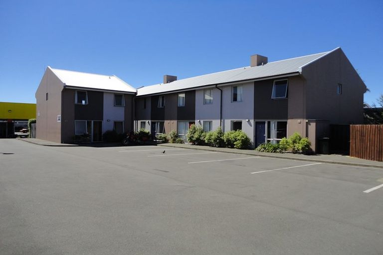 Photo of property in 4/340 Lincoln Road, Addington, Christchurch, 8024