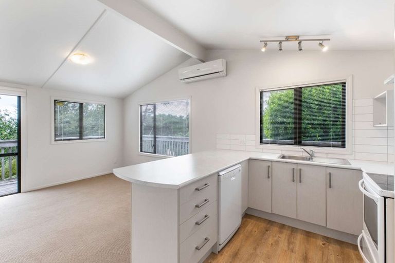 Photo of property in 117 Paremoremo Road, Lucas Heights, Auckland, 0632