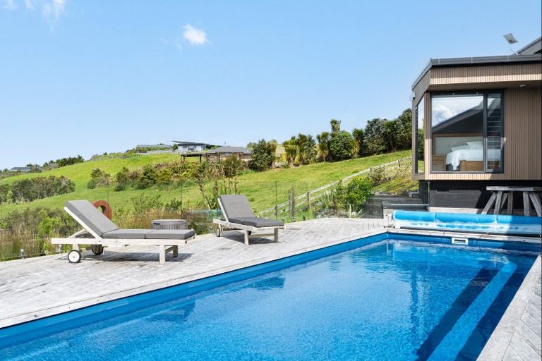 Photo of property in 476 Cames Road, Mangawhai, 0975