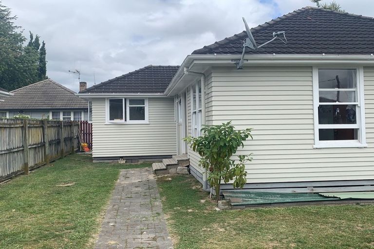 Photo of property in 1 Lee Place, Bader, Hamilton, 3206