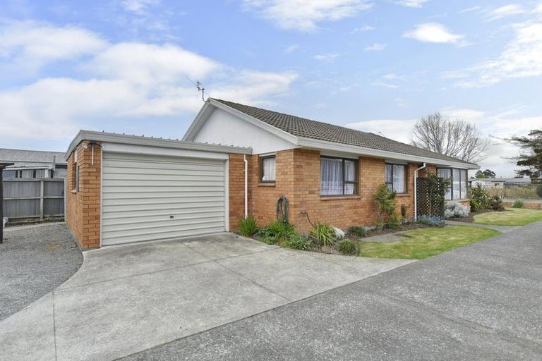 Photo of property in 2/148 Main North Road, Papanui, Christchurch, 8052