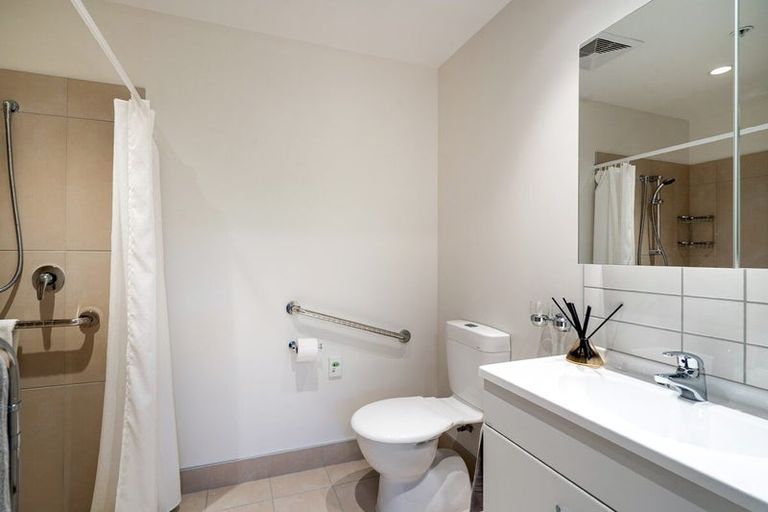 Photo of property in 215/5 Corbett Crescent, Aidanfield, Christchurch, 8025