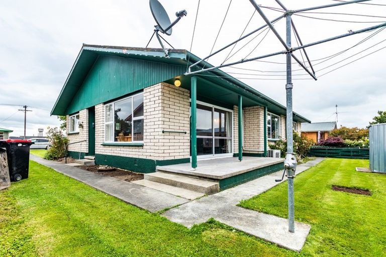Photo of property in 32 Grange Street, Winton, 9720