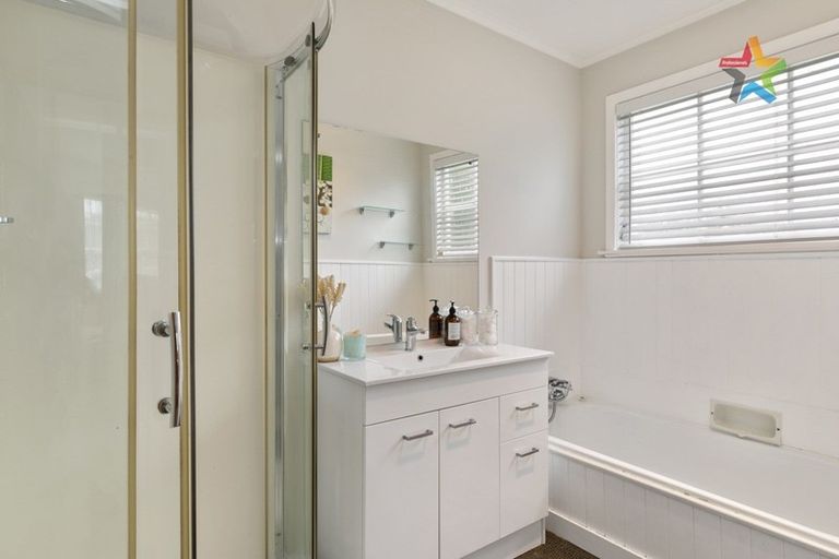 Photo of property in 16 Mimihau Grove, Wainuiomata, Lower Hutt, 5014