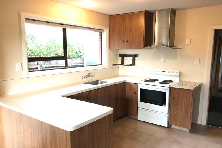 Photo of property in 3 Chedworth Avenue, Bishopdale, Christchurch, 8053