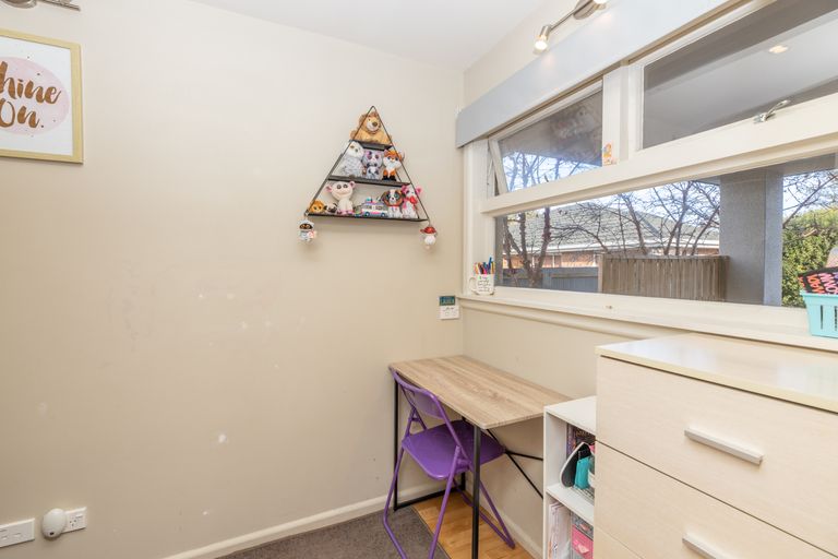 Photo of property in 9 Mottram Street, Redwood, Christchurch, 8051