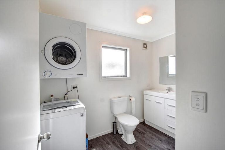 Photo of property in 129 Harbour Terrace, North Dunedin, Dunedin, 9016