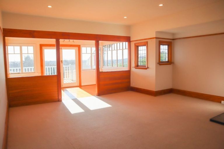 Photo of property in 1a Saint Vincent Terrace, Cashmere, Christchurch, 8022