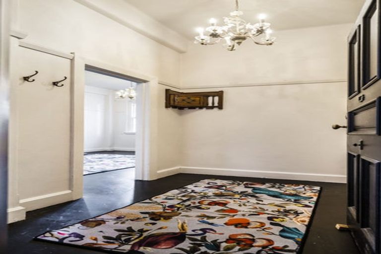 Photo of property in 1/75 Parnell Road, Parnell, Auckland, 1052