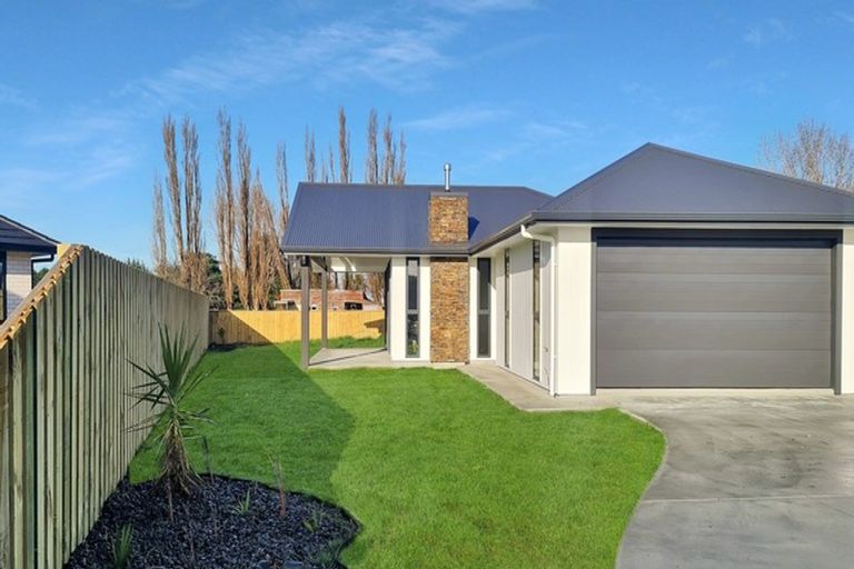 Photo of property in 30 Oldfield Lane, Marton, 4710