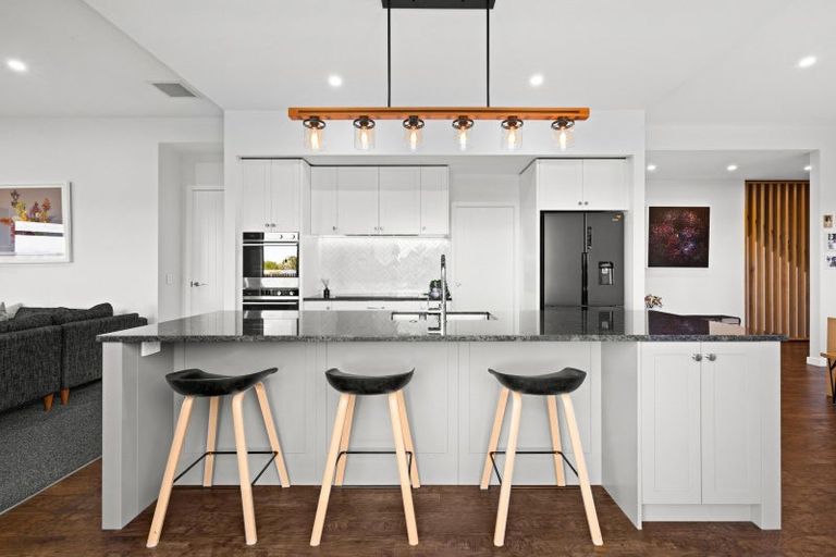 Photo of property in 3 Ridgeway Terrace, Taradale, Napier, 4112