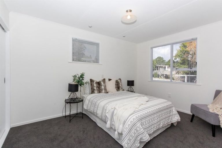 Photo of property in 2 Wayne Place, Ferndale, New Plymouth, 4310