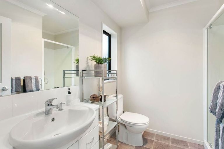 Photo of property in 6 Hawkins Place, Rangiora, 7400