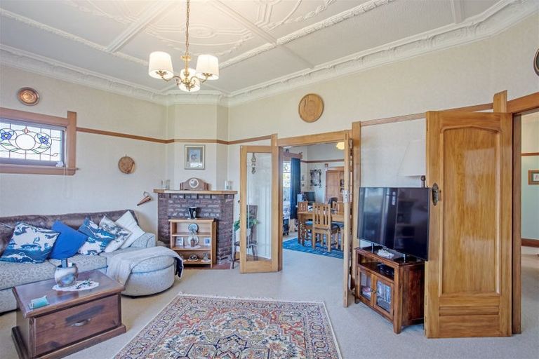 Photo of property in 12 Tavistock Road, Waipukurau, 4200