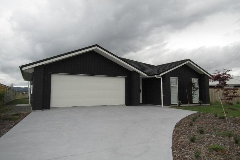 Photo of property in 21 Kara Place, Wharewaka, Taupo, 3330