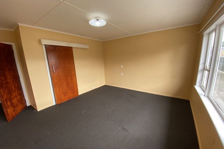 Photo of property in 1/609 Heretaunga Street East, Parkvale, Hastings, 4122