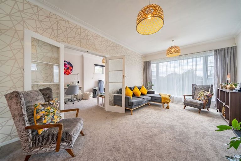 Photo of property in 16 Liverpool Street, Trentham, Upper Hutt, 5018