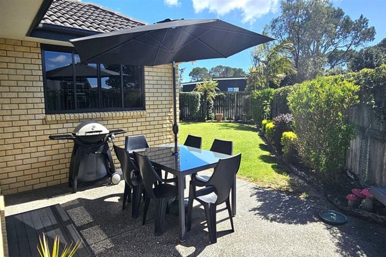 Photo of property in 106 Benjamin Place, Matarangi, Whitianga, 3592