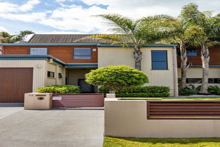 Photo of property in 10 Grassy Downs Place, St Andrews, Hamilton, 3200