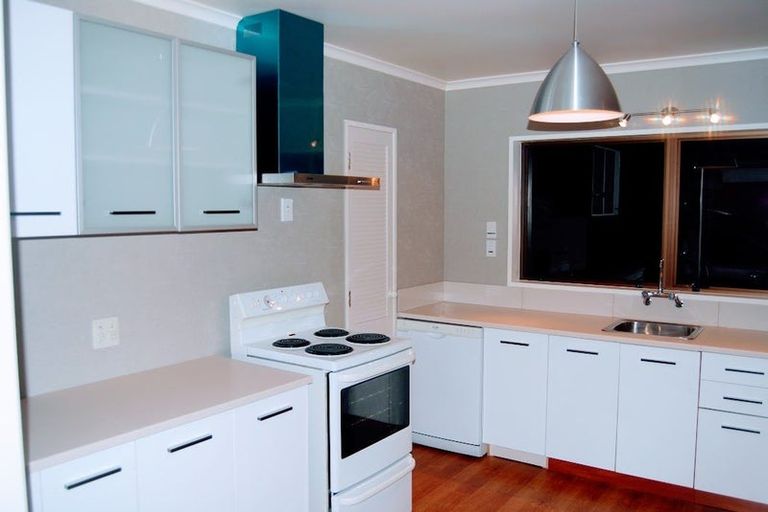 Photo of property in 26 Cooper Place, Chedworth, Hamilton, 3210